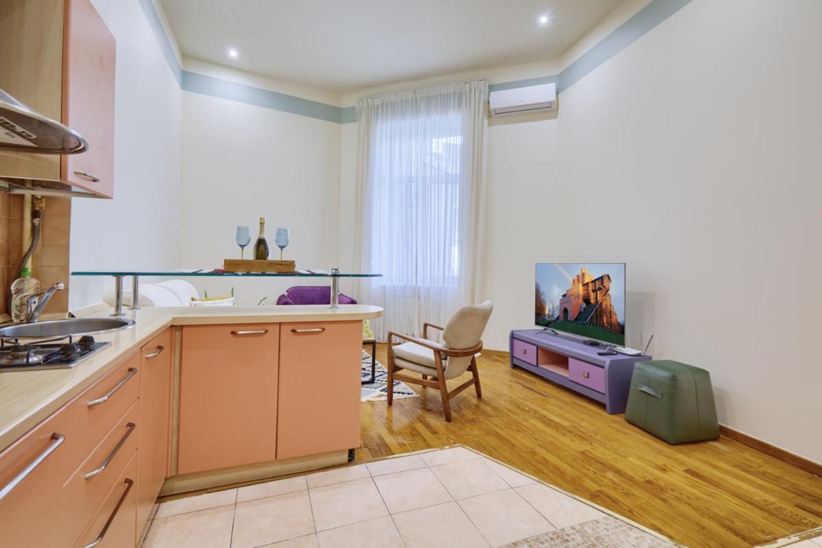 Apartments Near The Golden Gate Kiev Exterior foto