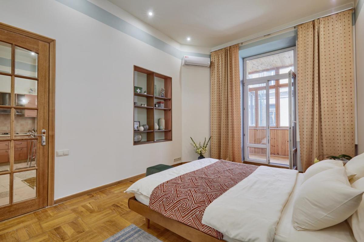 Apartments Near The Golden Gate Kiev Exterior foto